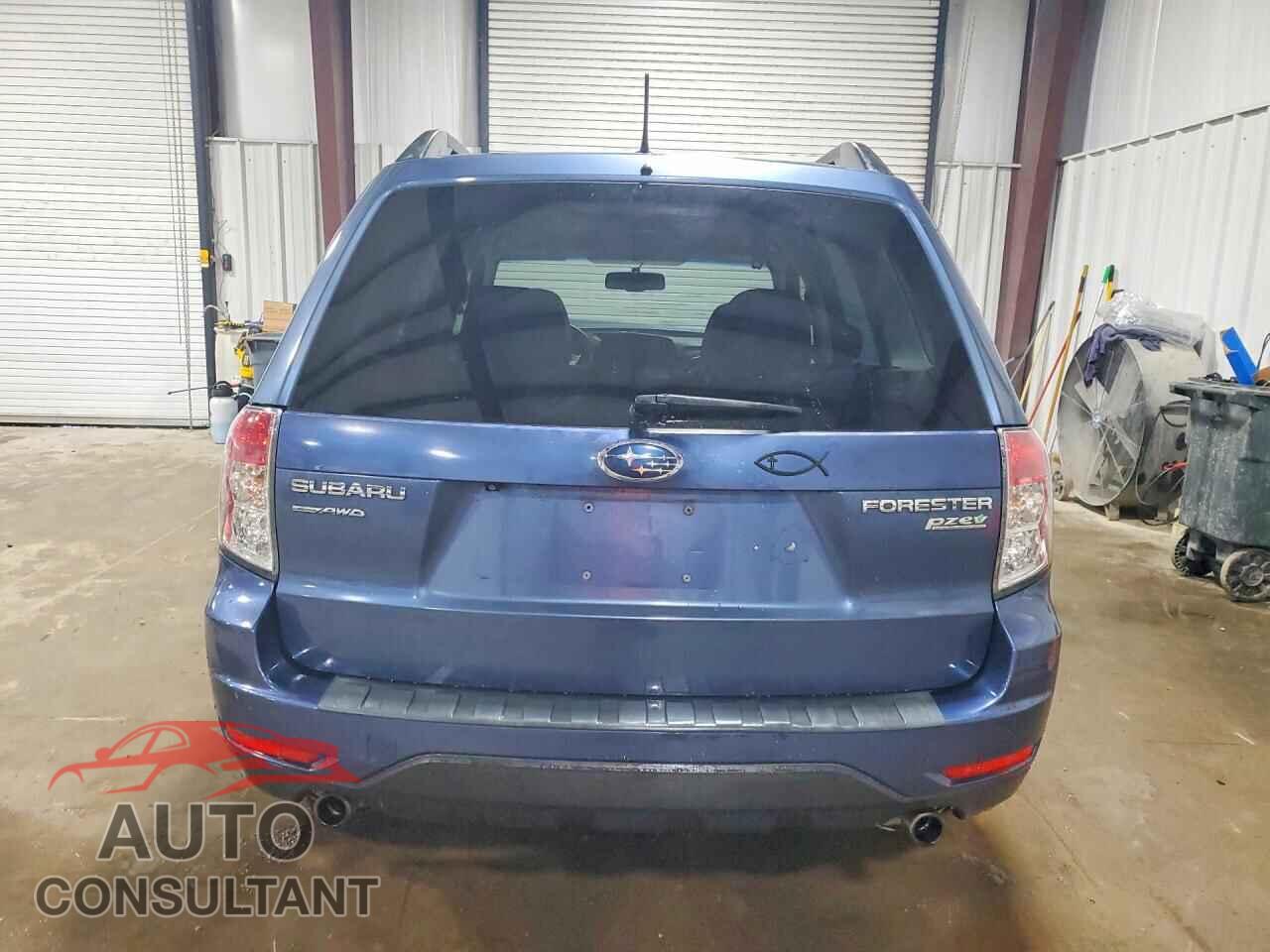 SUBARU FORESTER 2011 - JF2SHAECXBH746780