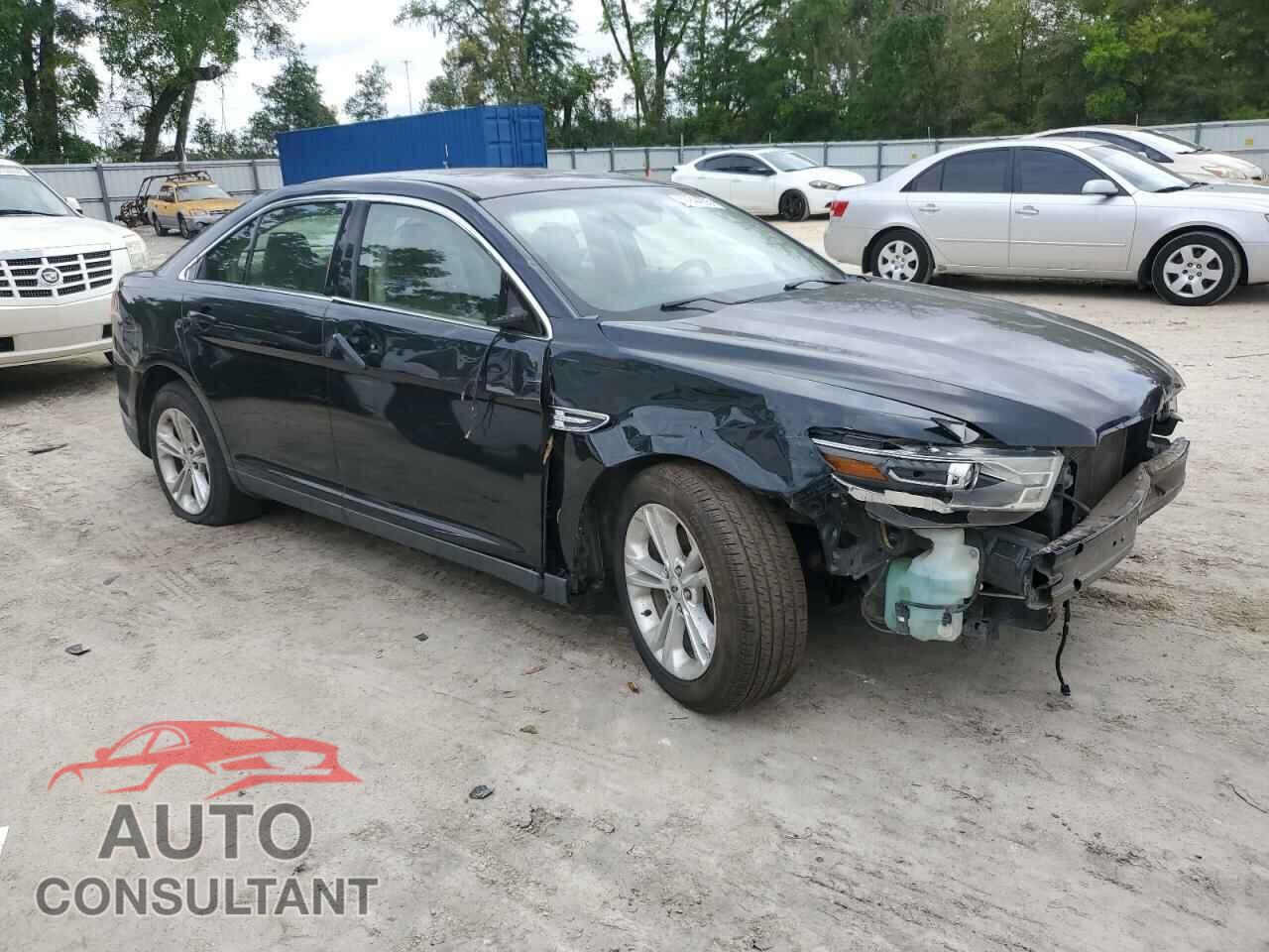 FORD TAURUS 2015 - 1FAHP2D88FG136022