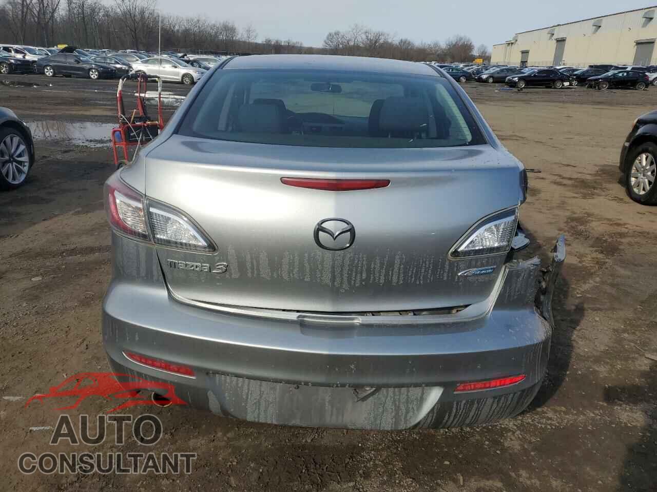 MAZDA 3 2012 - JM1BL1V83C1683041