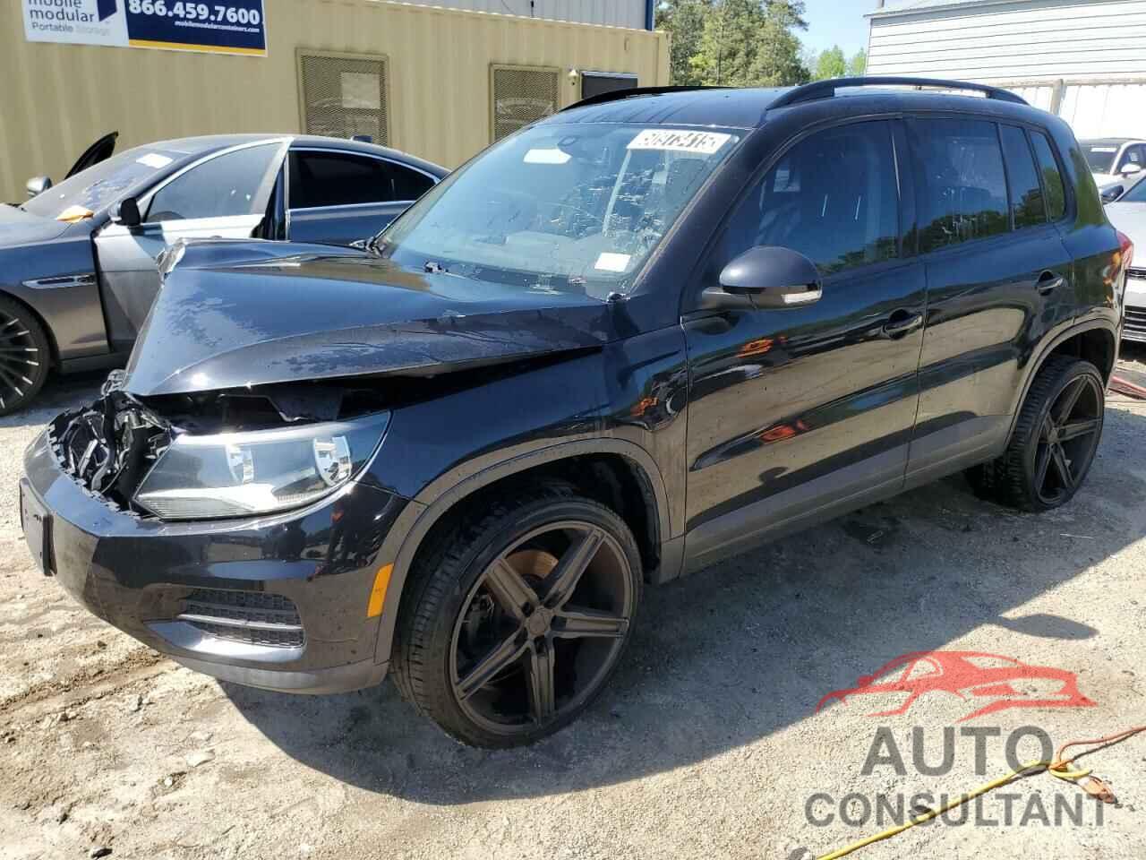 VOLKSWAGEN TIGUAN 2016 - WVGAV7AX6GW512617