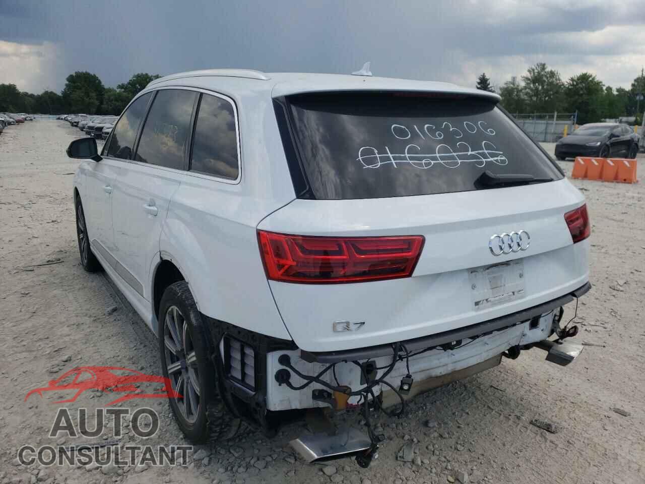 AUDI Q7 2019 - WA1LAAF70KD016306