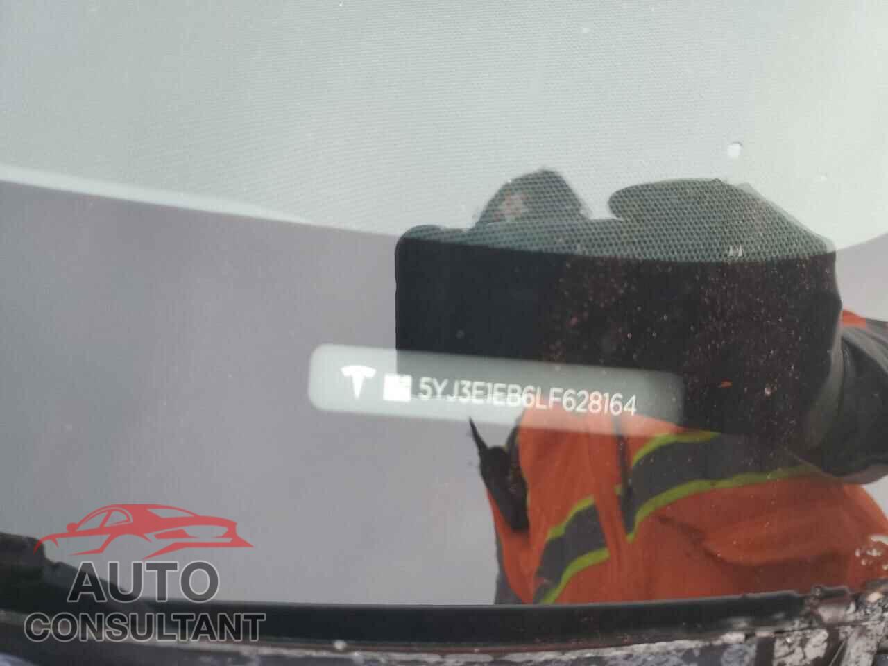 TESLA MODEL 3 2020 - 5YJ3E1EB6LF628164