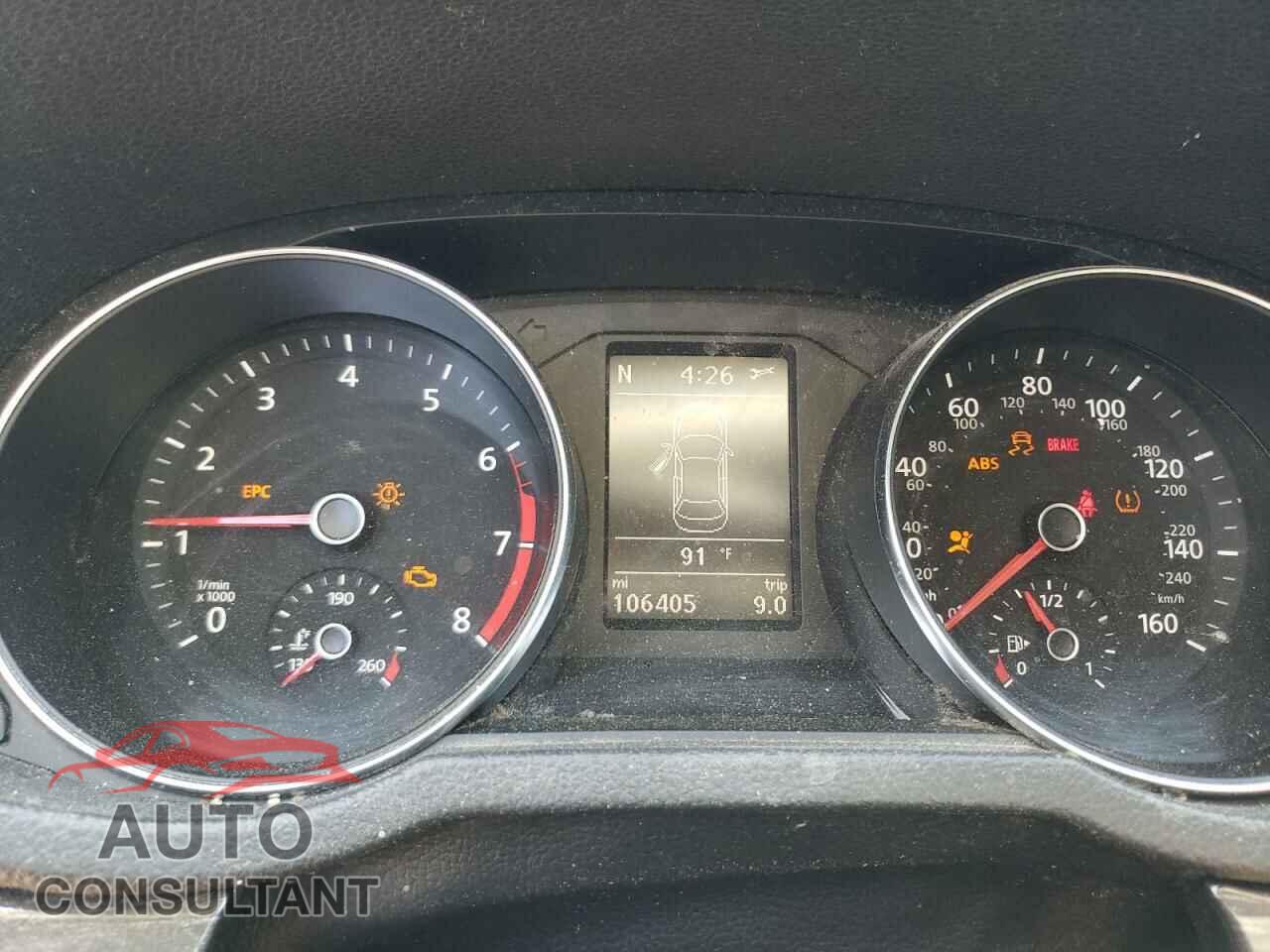 VOLKSWAGEN PASSAT 2018 - 1VWBA7A35JC036593