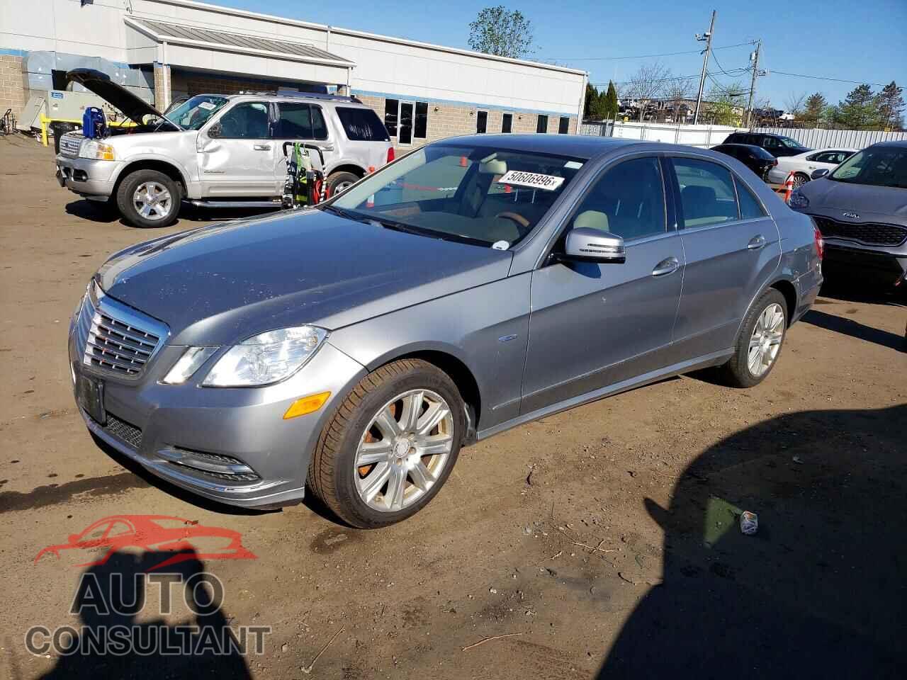MERCEDES-BENZ E-CLASS 2012 - WDDHF8JB9CA610841