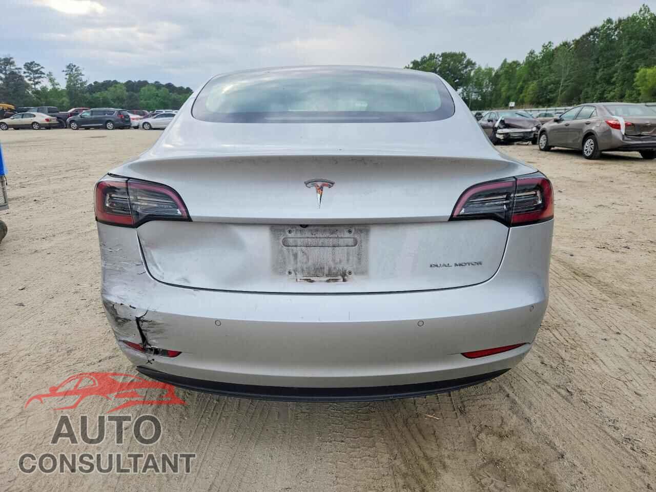 TESLA MODEL 3 2018 - 5YJ3E1EB8JF054941