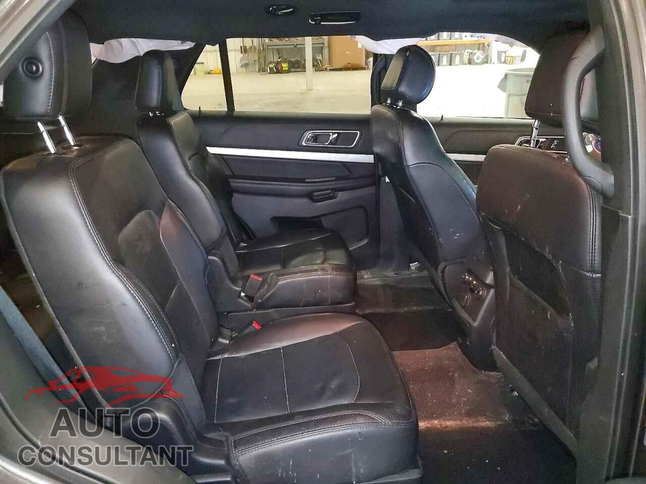 FORD EXPLORER 2017 - 1FM5K8D83HGC05583