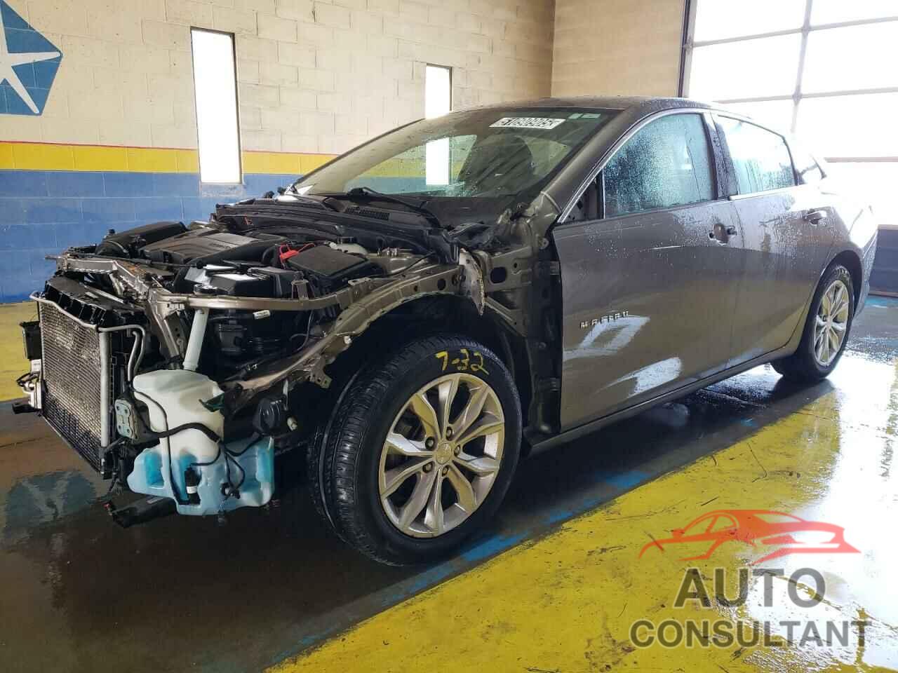 CHEVROLET MALIBU 2020 - 1G1ZD5ST8LF035038