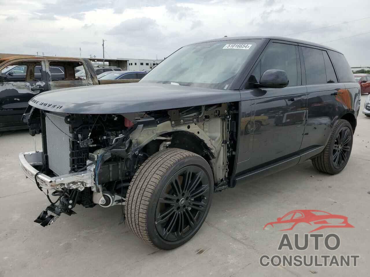 LAND ROVER RANGEROVER 2024 - SALKP9FU7RA098205