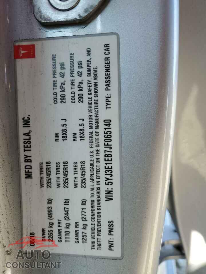 TESLA MODEL 3 2018 - 5YJ3E1EB7JF065140
