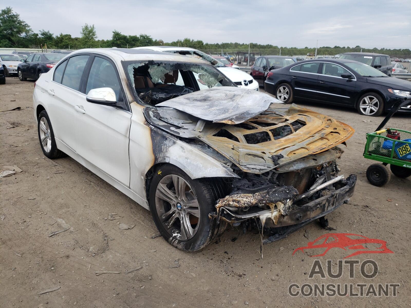 BMW 3 SERIES 2016 - WBA8E3C5XGK502152