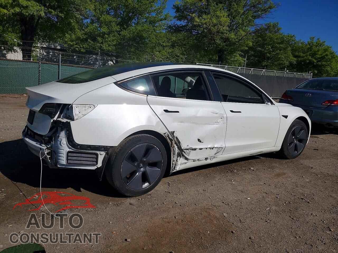 TESLA MODEL 3 2023 - 5YJ3E1EA5PF477539