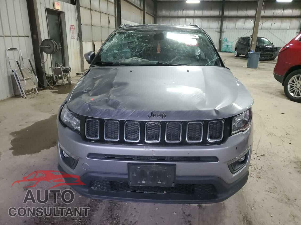 JEEP COMPASS 2018 - 3C4NJDBBXJT144037