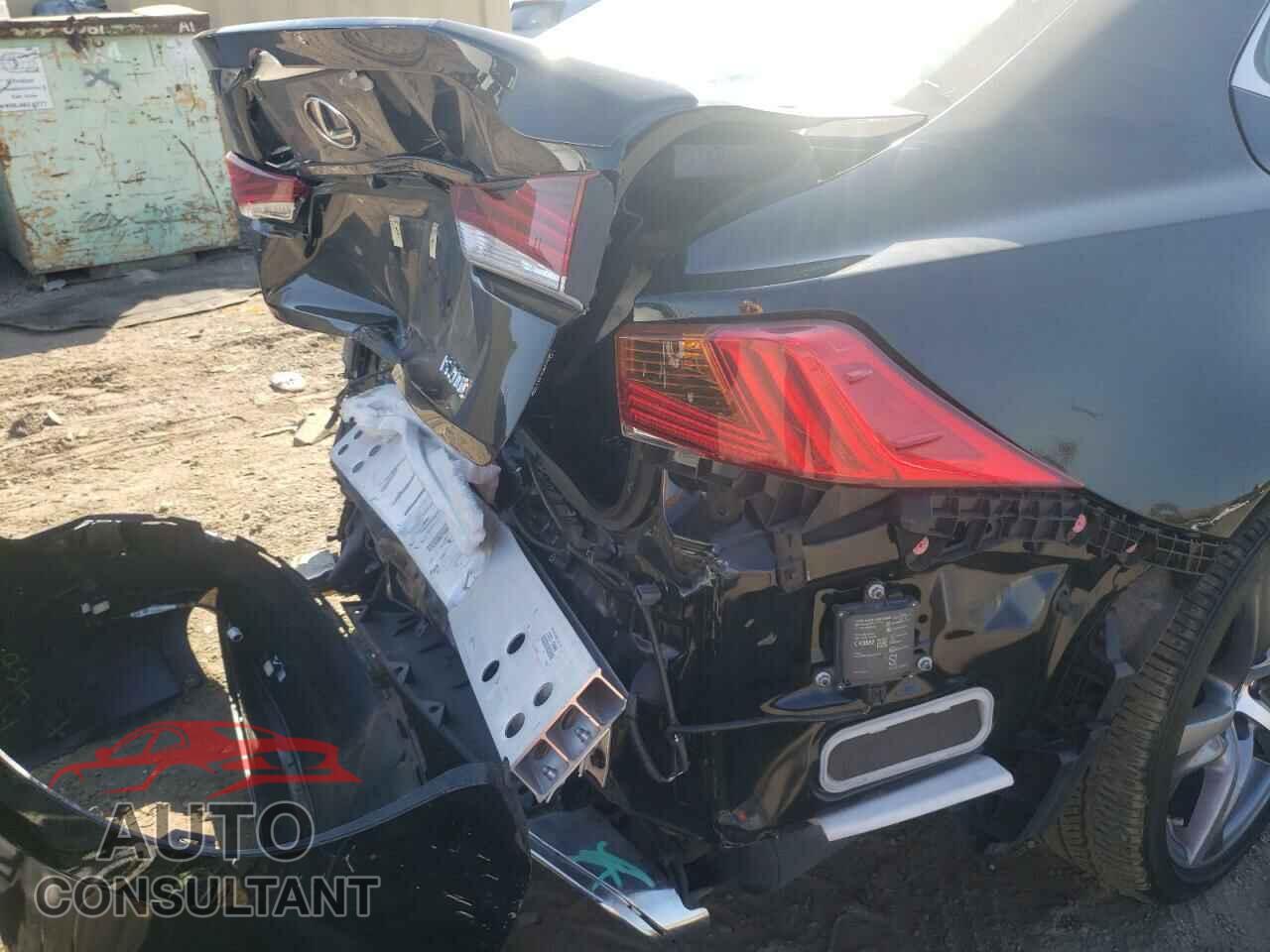 LEXUS IS 2017 - JTHBA1D24H5043891