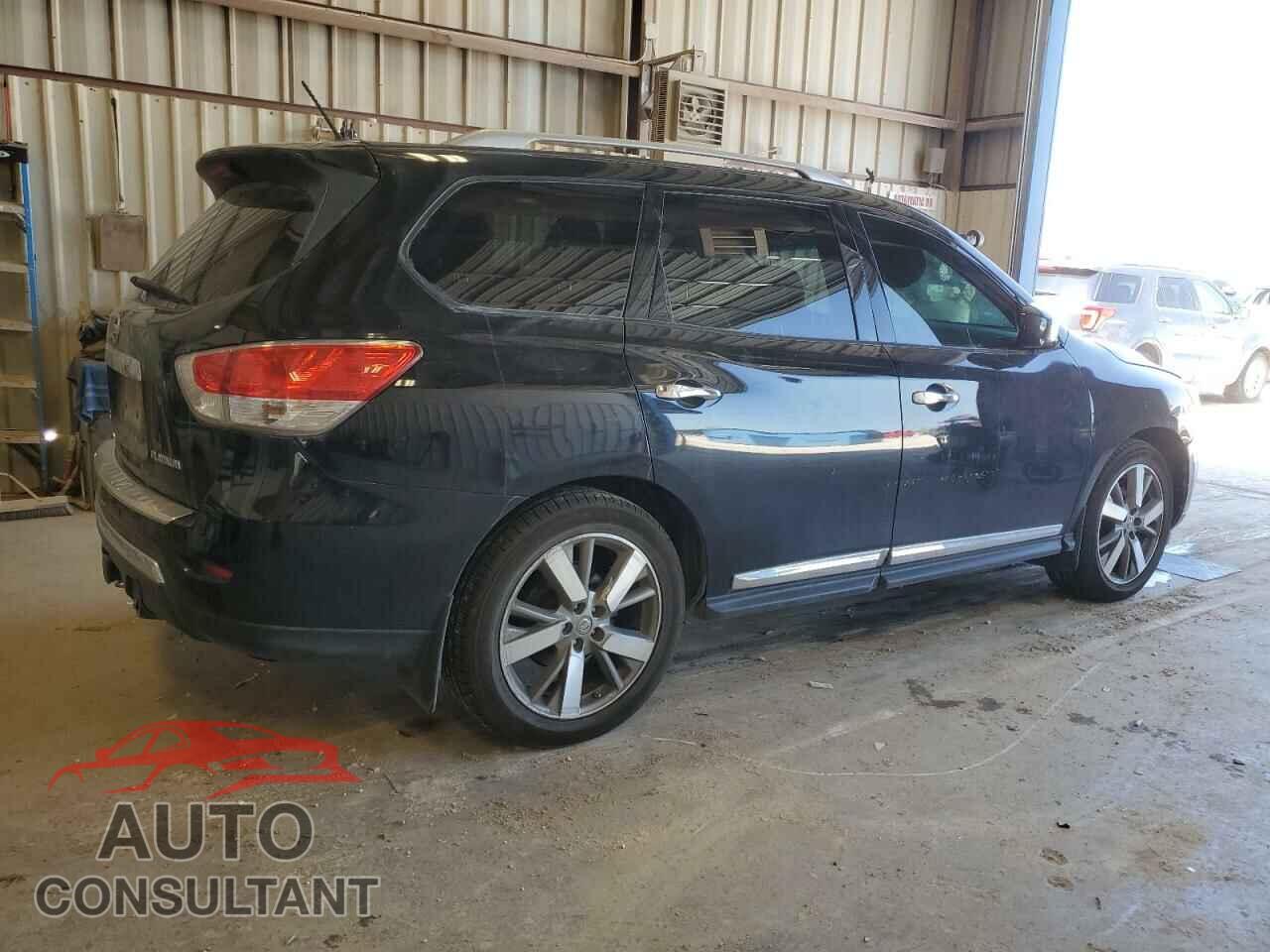 NISSAN PATHFINDER 2015 - 5N1AR2MN1FC602999