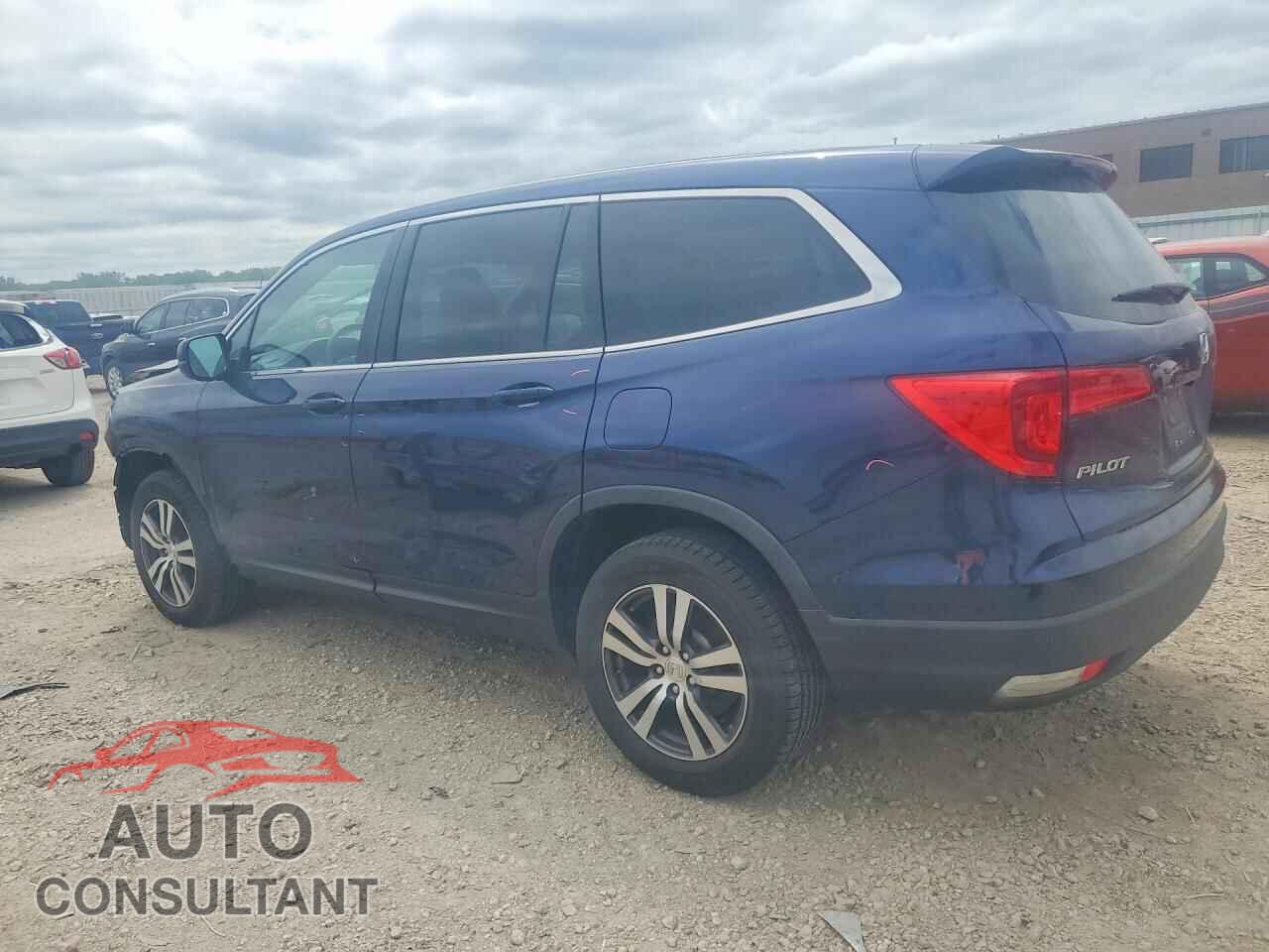 HONDA PILOT 2017 - 5FNYF6H37HB008385