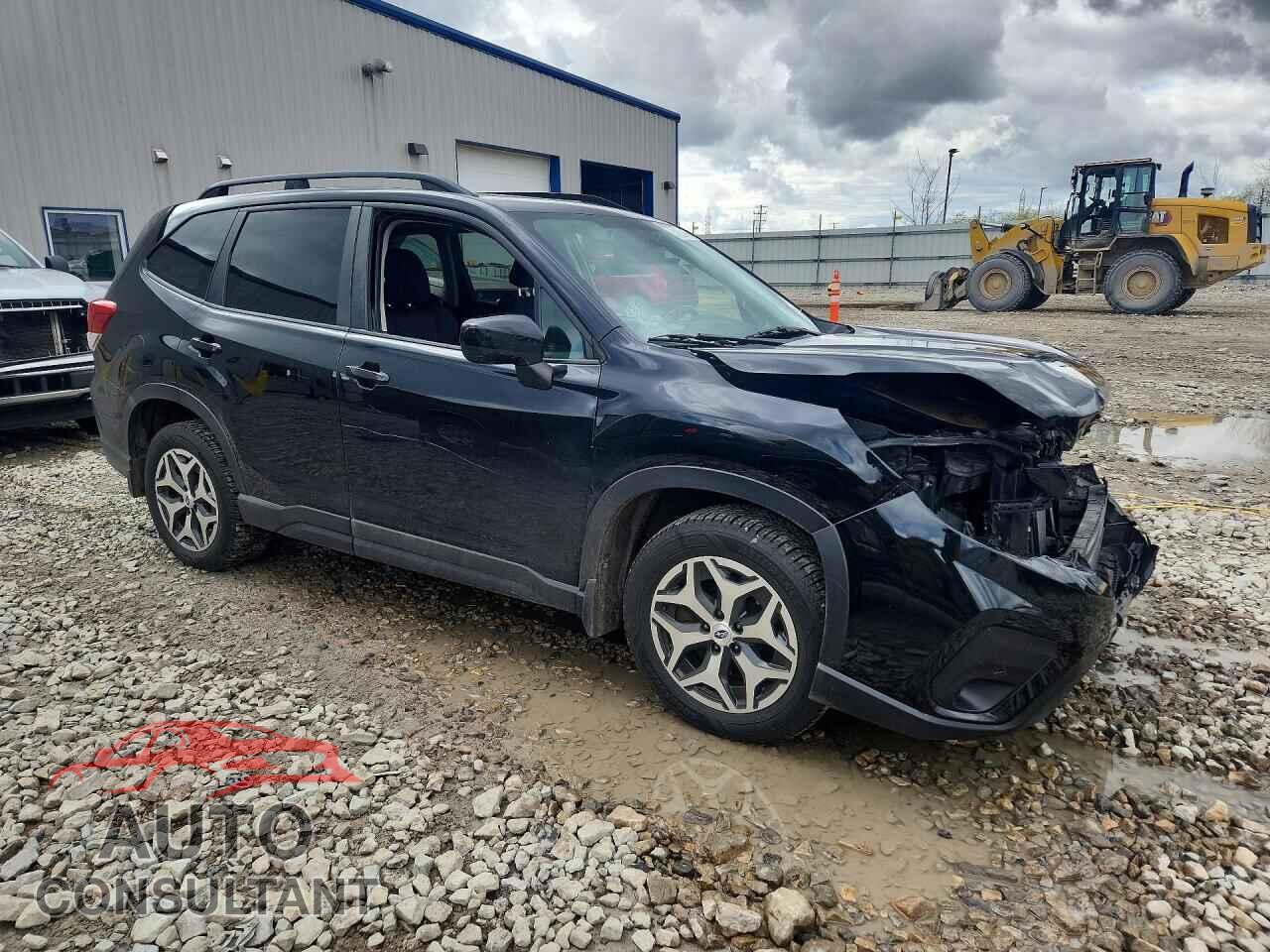 SUBARU FORESTER 2019 - JF2SKAGC1KH456085