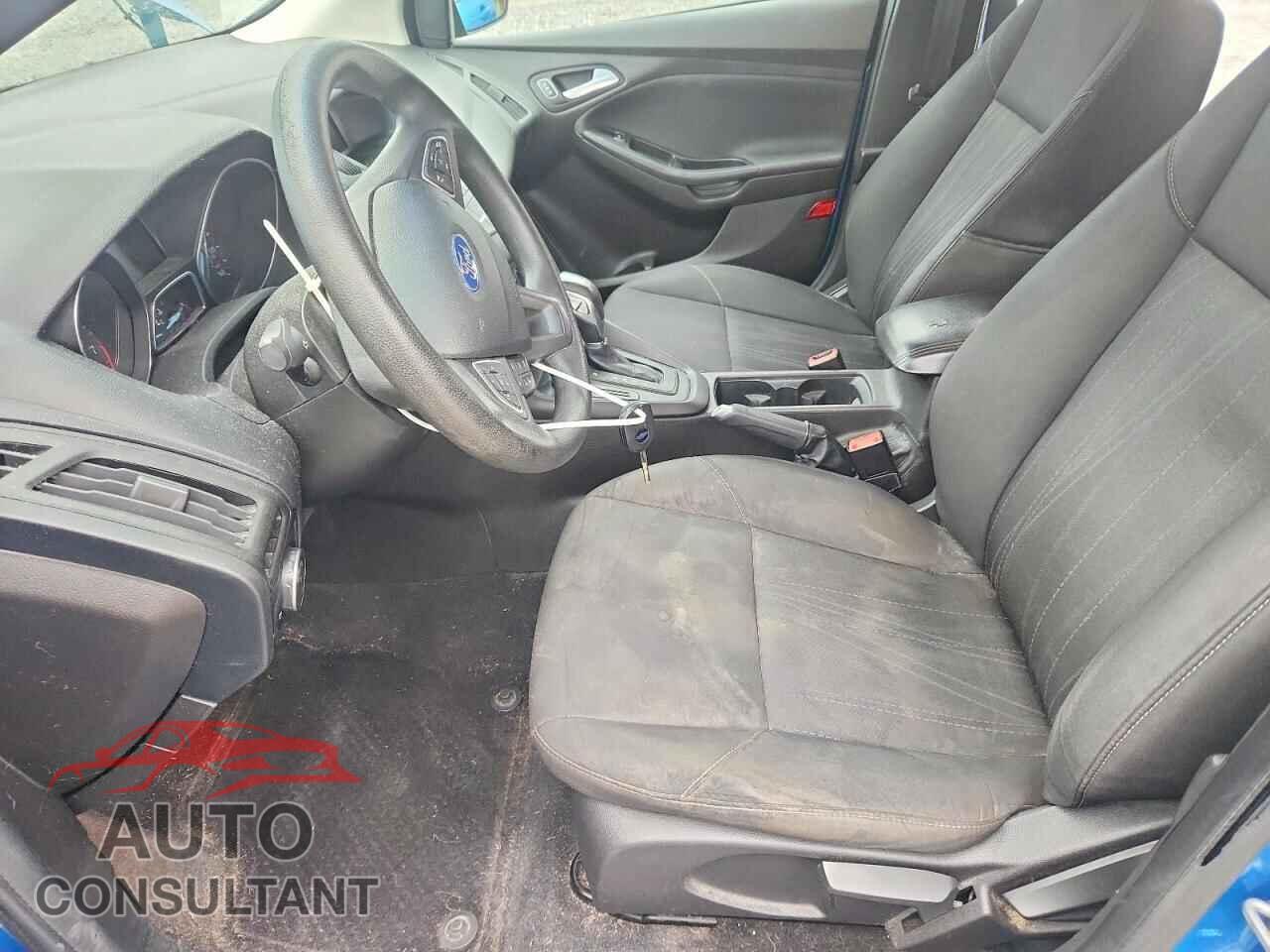 FORD FOCUS 2016 - 1FADP3K29GL242359