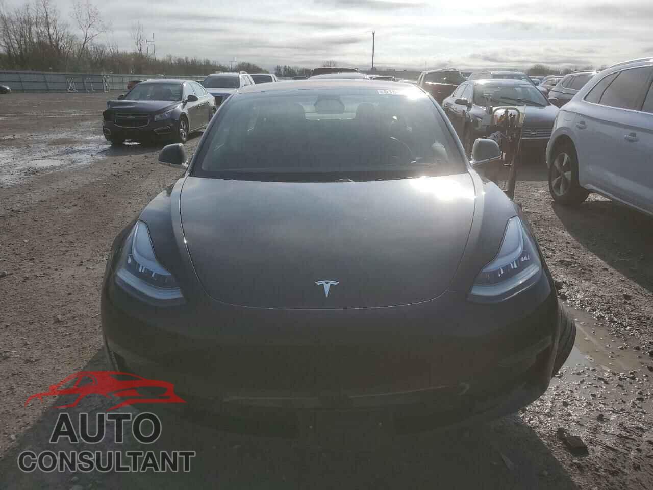 TESLA MODEL 3 2018 - 5YJ3E1EB4JF128937