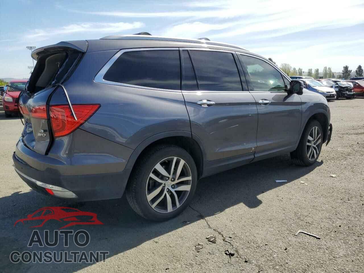 HONDA PILOT 2018 - 5FNYF6H9XJB020024