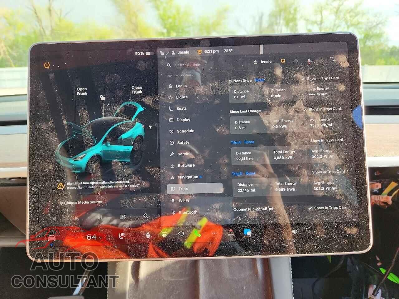 TESLA MODEL Y 2024 - 7SAYGAEE8RF129047