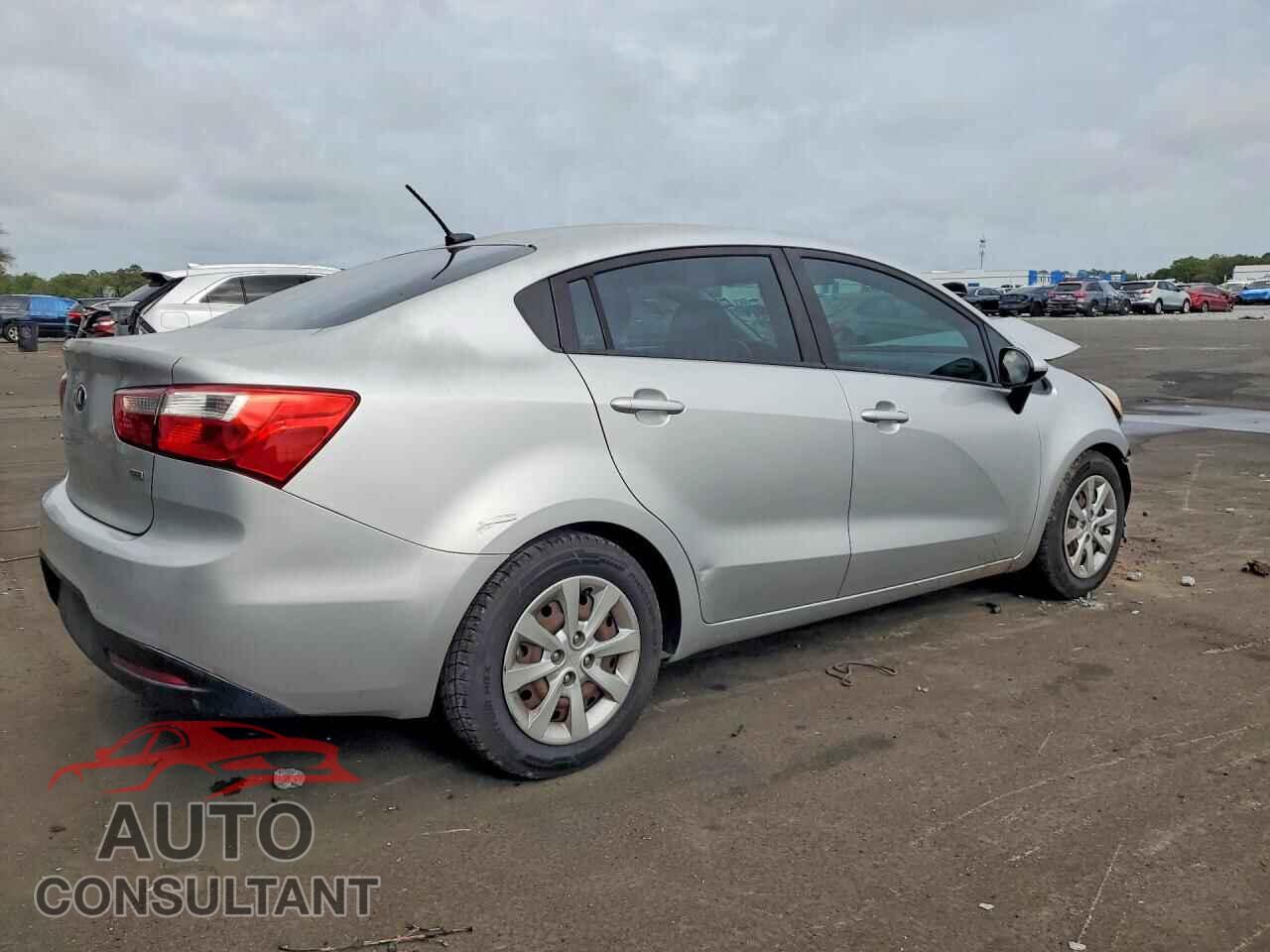 KIA RIO 2015 - KNADM4A36F6504108