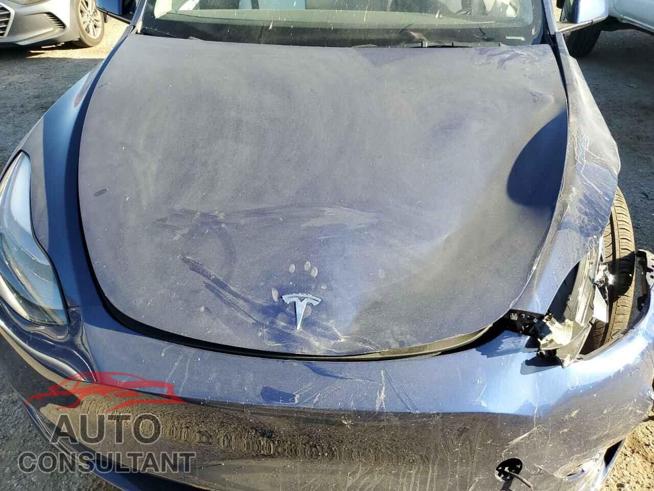 TESLA MODEL Y 2023 - 7SAYGDEE2PF897220