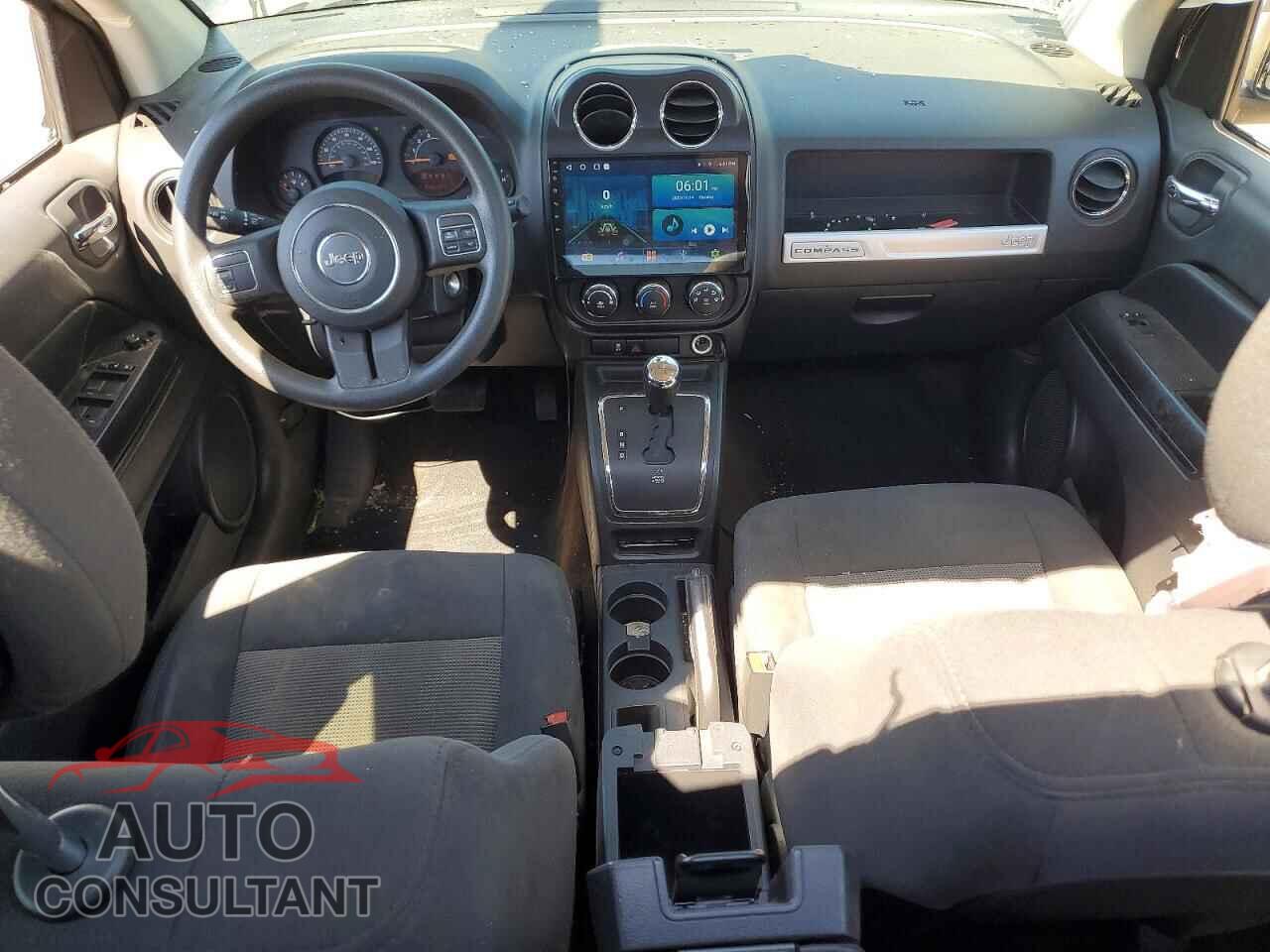 JEEP COMPASS 2015 - 1C4NJCBB0FD118747