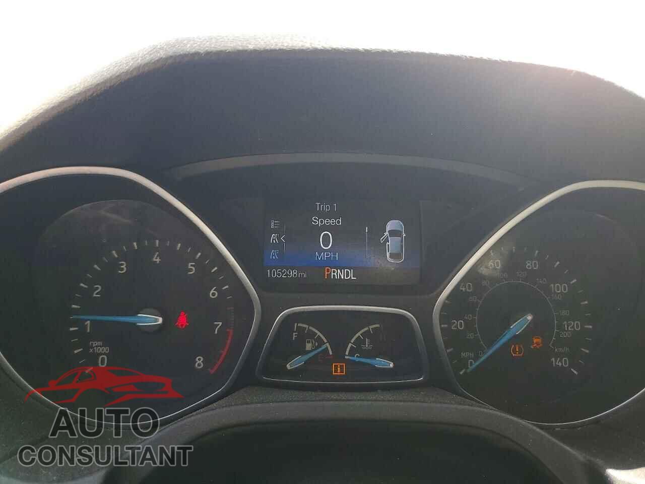 FORD FOCUS 2015 - 1FADP3E25FL353839