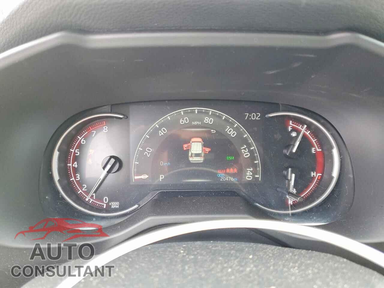 TOYOTA RAV4 2024 - 2T3A1RFV2RC465902