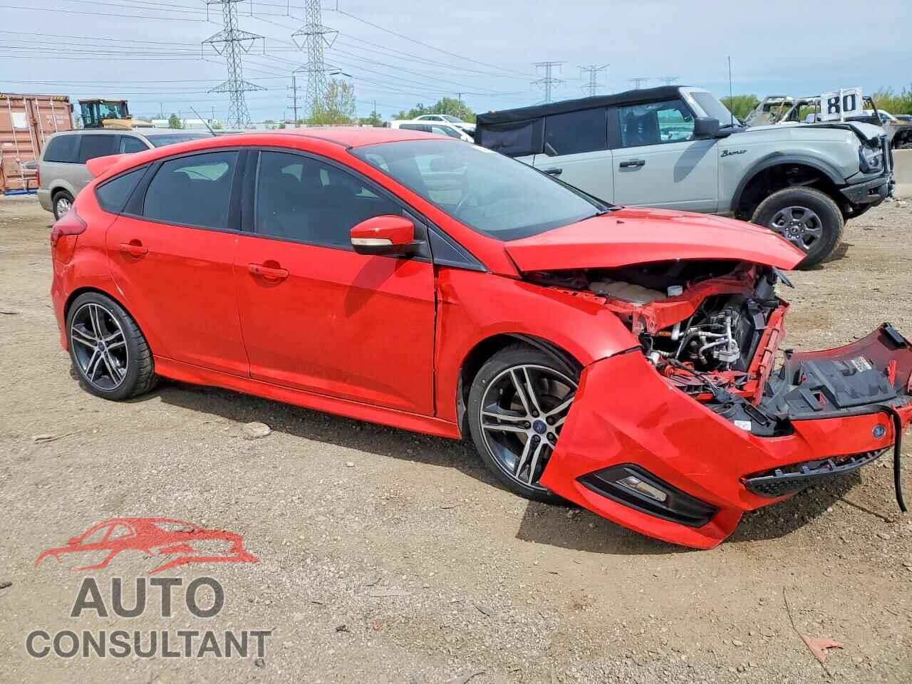 FORD FOCUS 2017 - 1FADP3L98HL258128