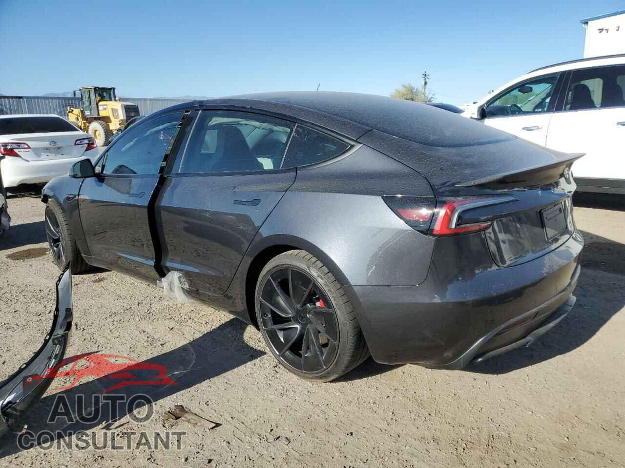 TESLA MODEL 3 2024 - 5YJ3E1ET7RF836569