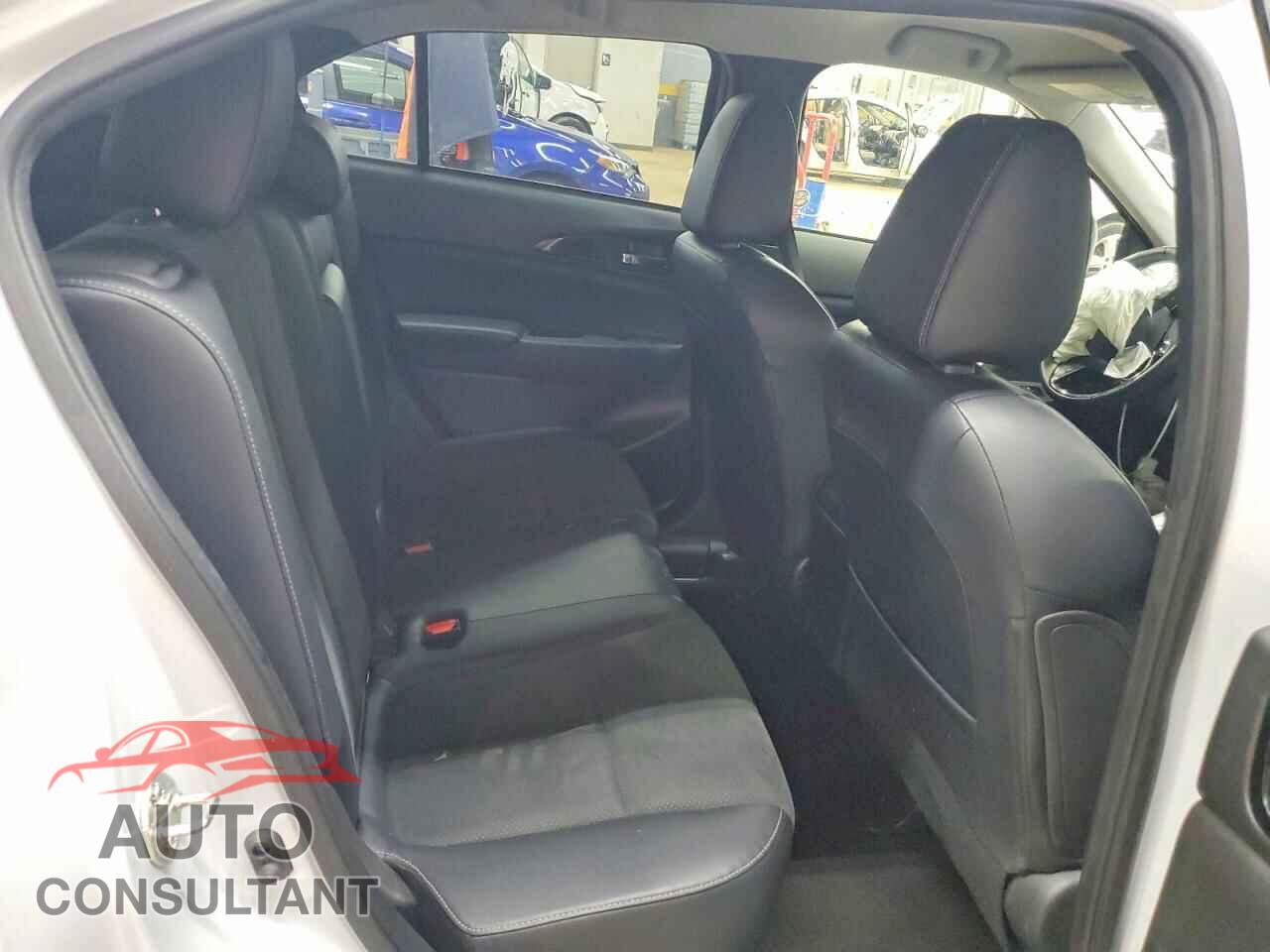 MITSUBISHI ECLIPSE 2024 - JA4ATWAA6RZ044982