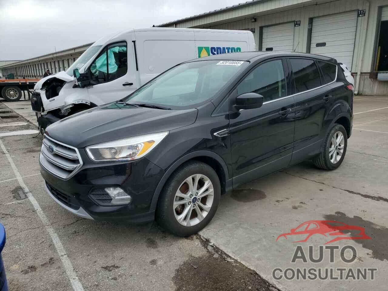 FORD ESCAPE 2017 - 1FMCU0GD4HUC62887