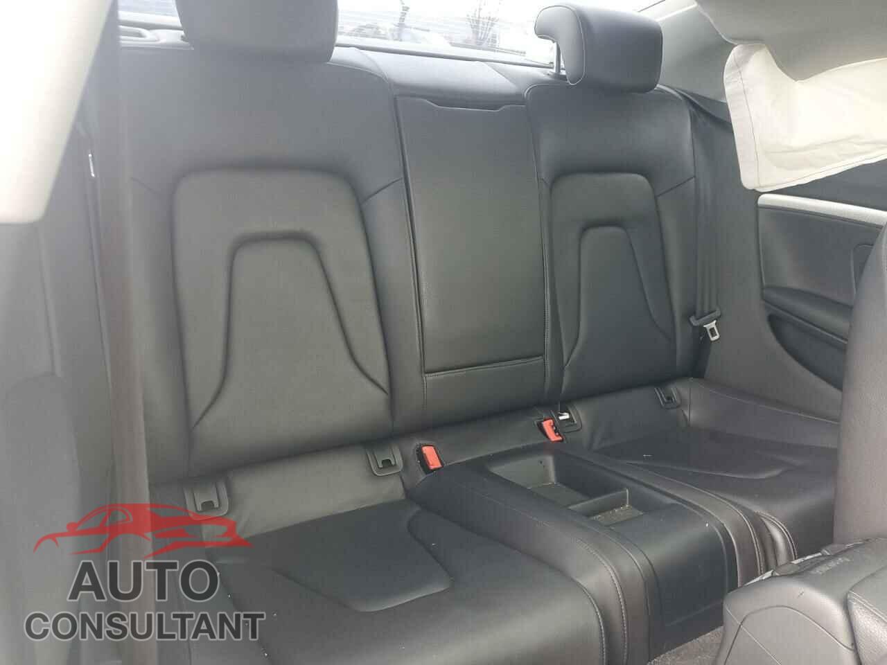 AUDI A5 2014 - WAUCFAFR7EA070827