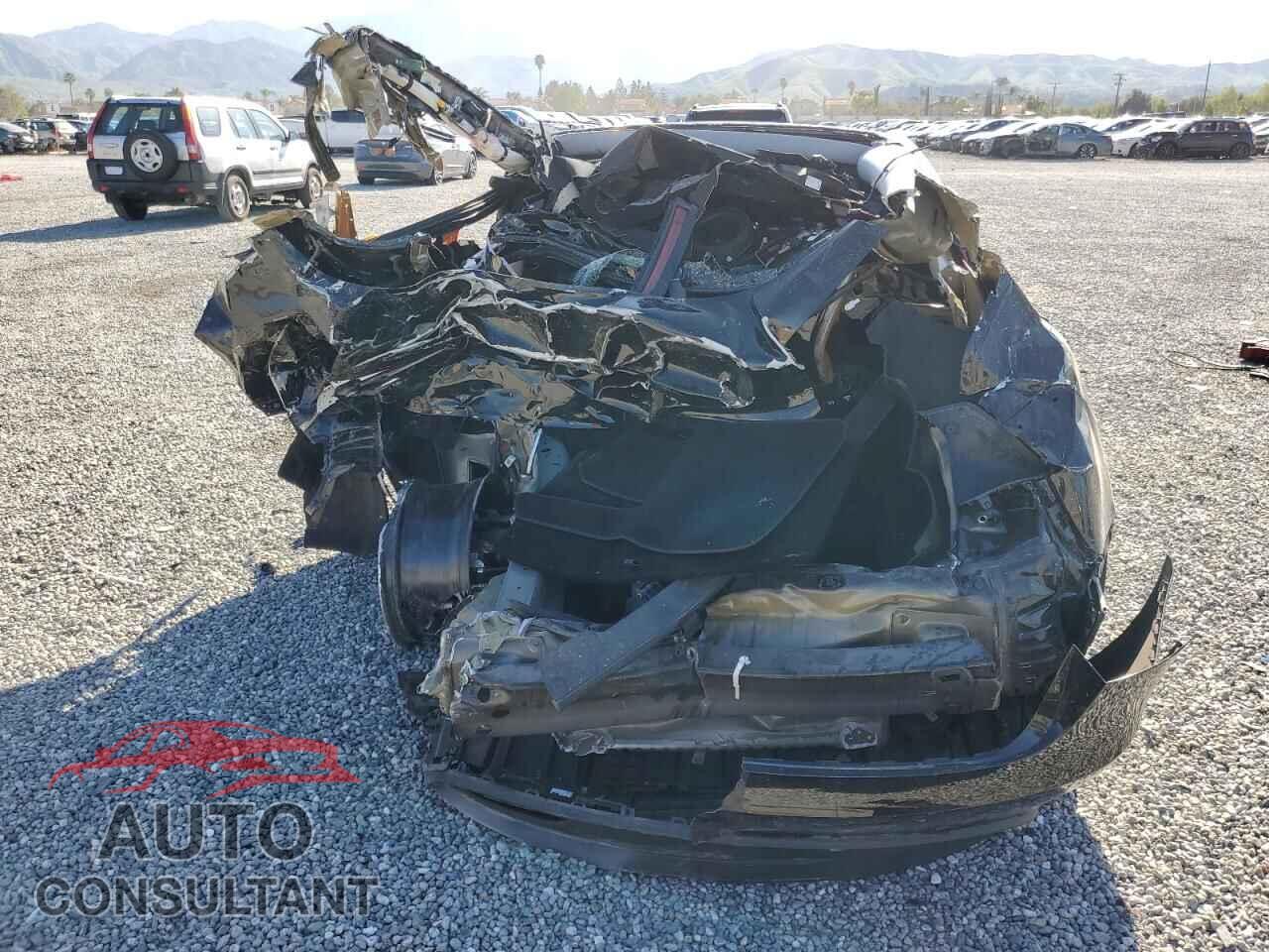 TESLA MODEL 3 2024 - 5YJ3E1EBXRF770848