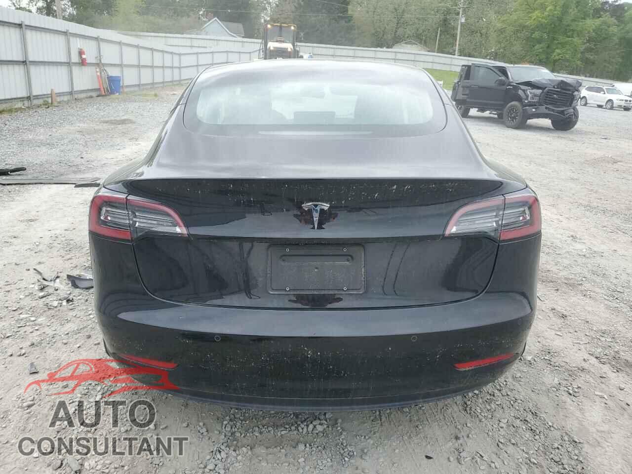 TESLA MODEL 3 2019 - 5YJ3E1EA1KF189977