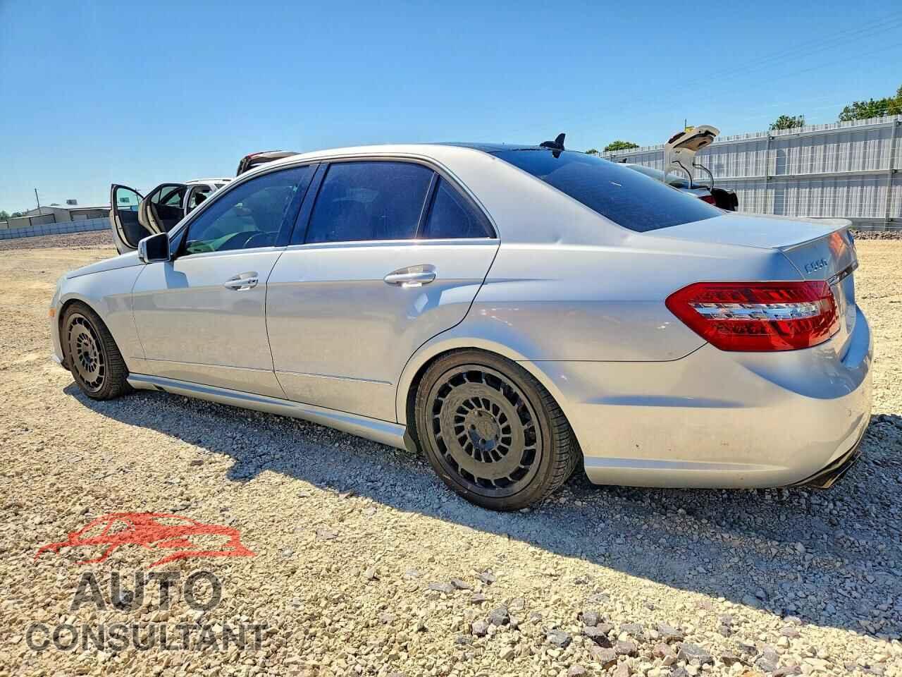 MERCEDES-BENZ E-CLASS 2011 - WDDHF9AB6BA424596