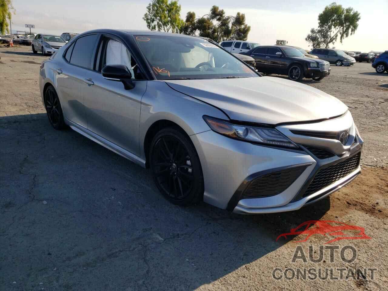 TOYOTA CAMRY 2021 - 4T1K61AK2MU476161