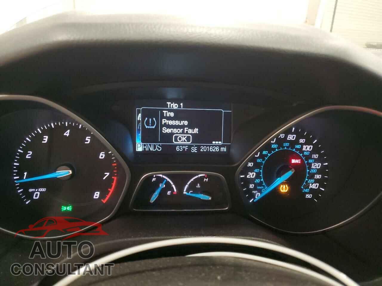FORD FOCUS 2012 - 1FAHP3J2XCL266036