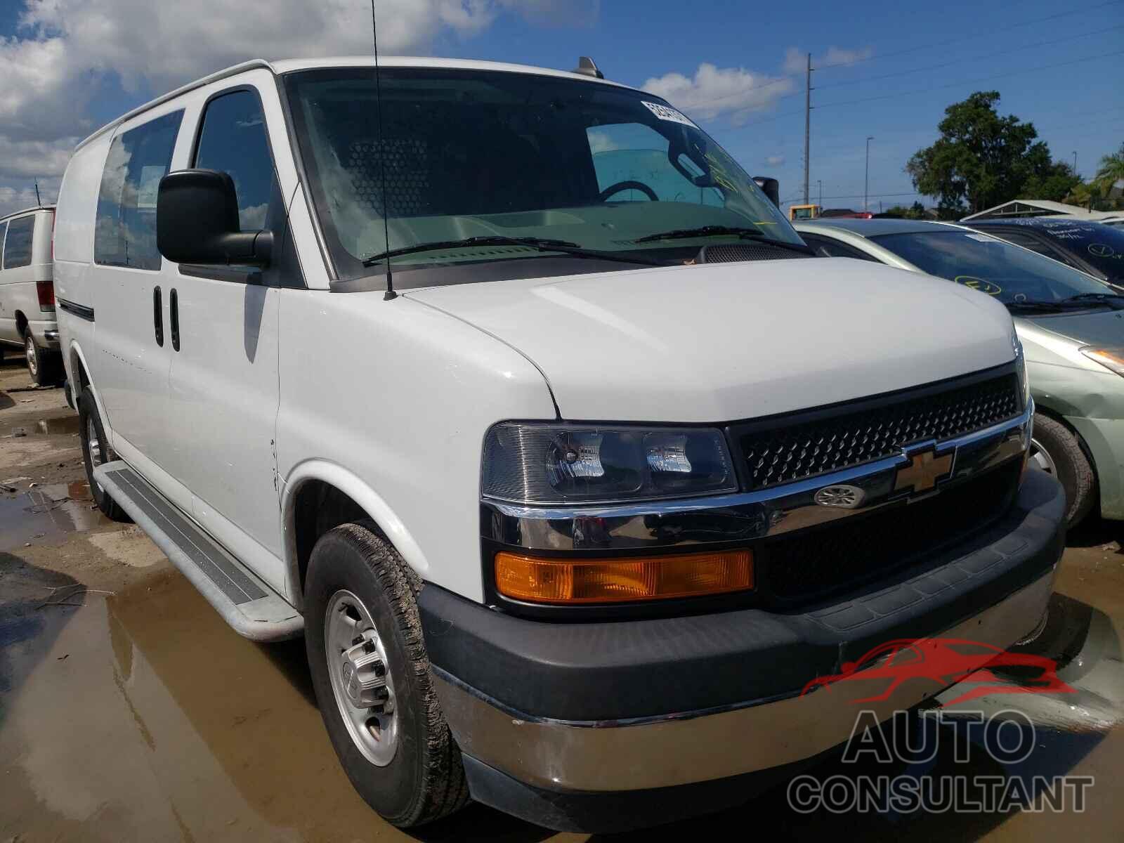 CHEVROLET EXPRESS 2019 - 1GCWGAFG8K1343474