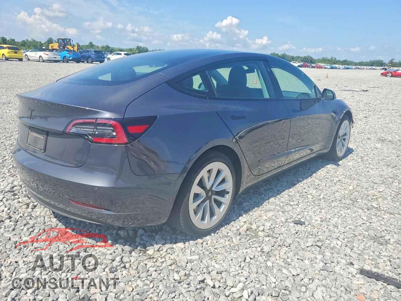 TESLA MODEL 3 2021 - 5YJ3E1EA4MF048243