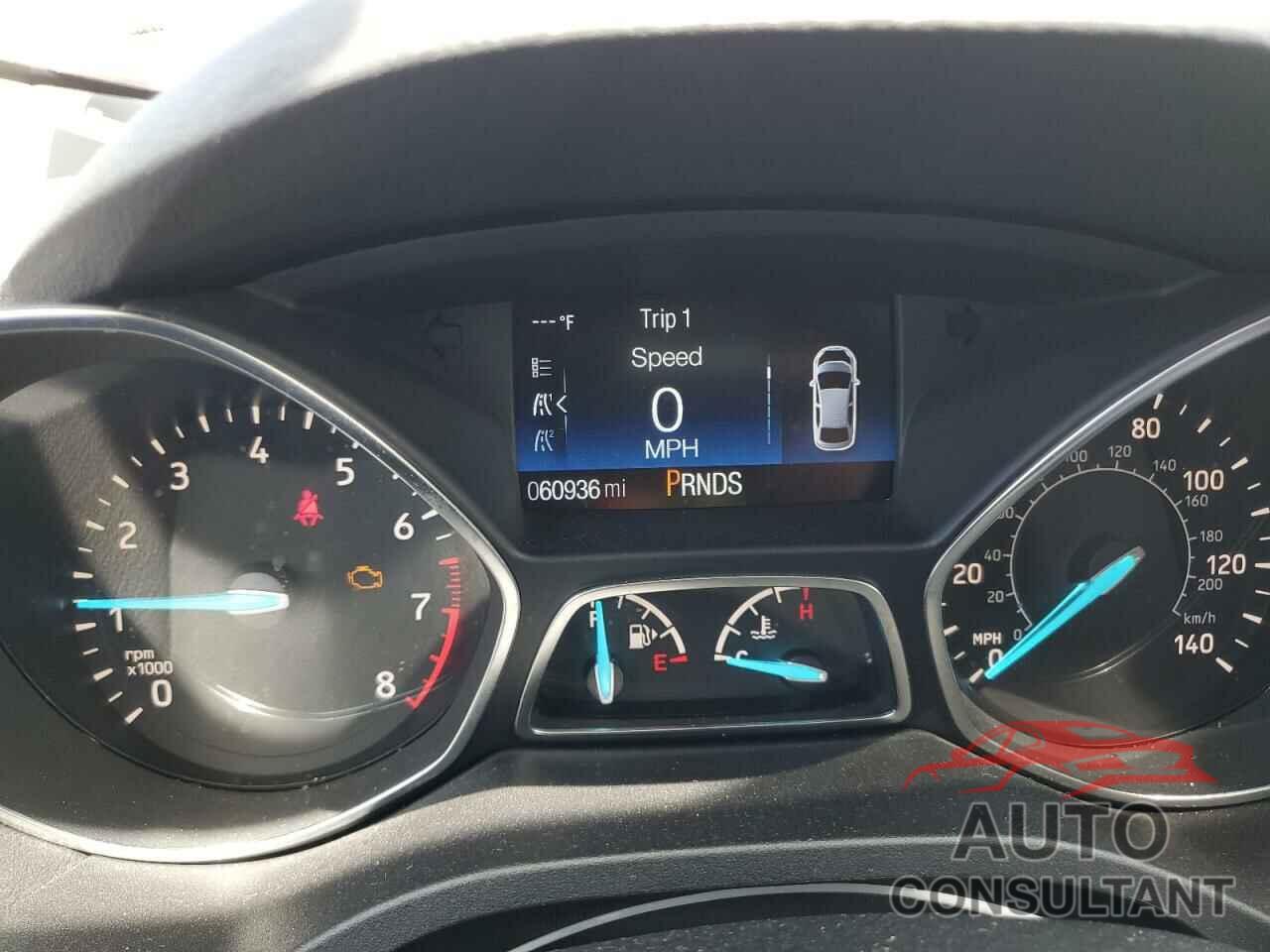 FORD ESCAPE 2017 - 1FMCU0GD6HUD38674