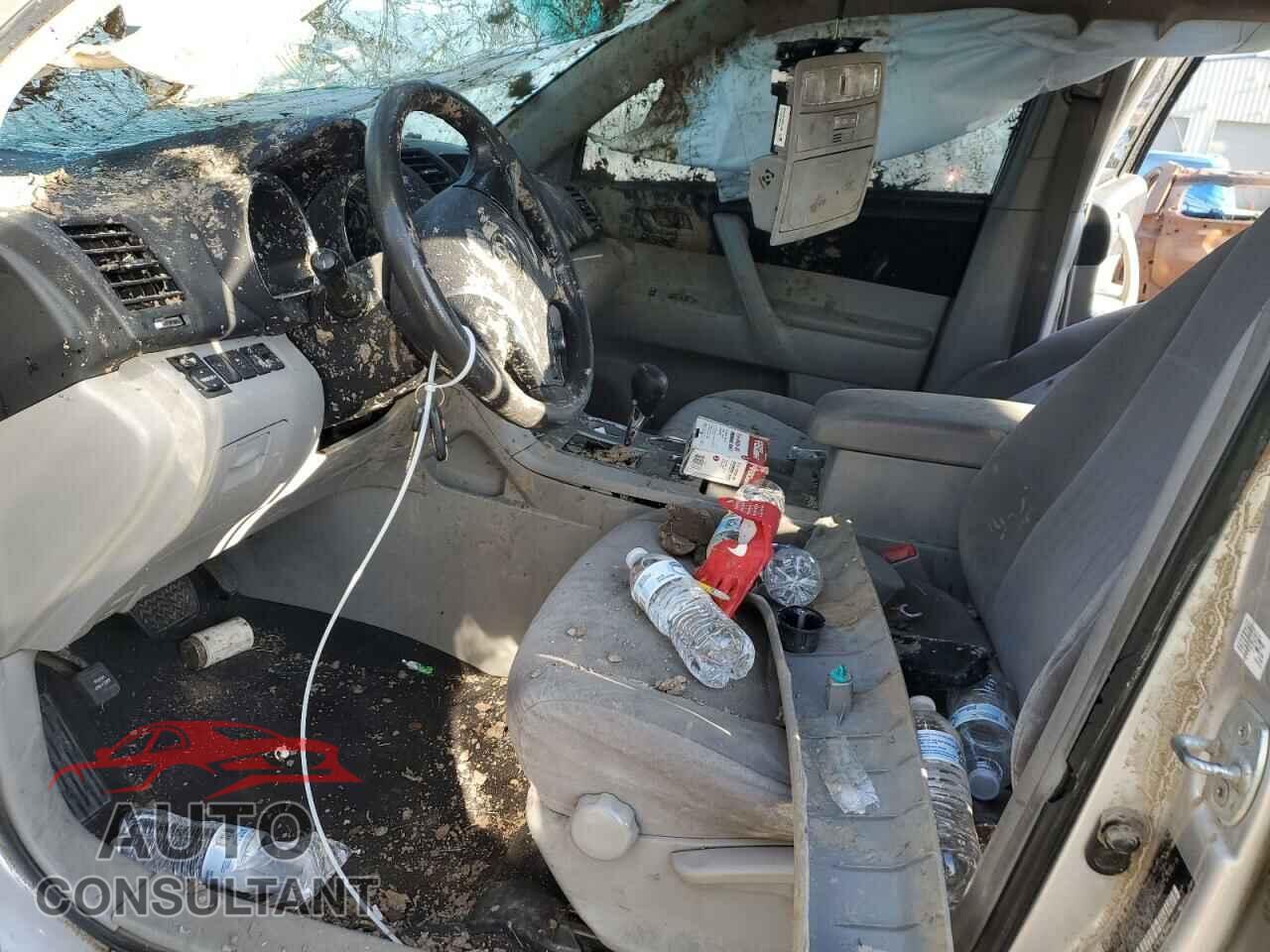 TOYOTA HIGHLANDER 2012 - 5TDZK3EH8CS062846