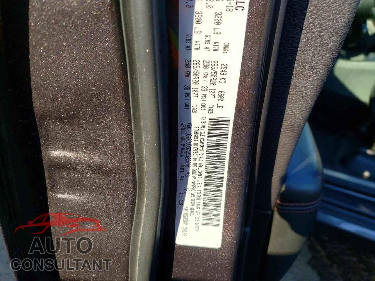 DODGE DURANGO 2018 - 1C4RDJDG7JC329870