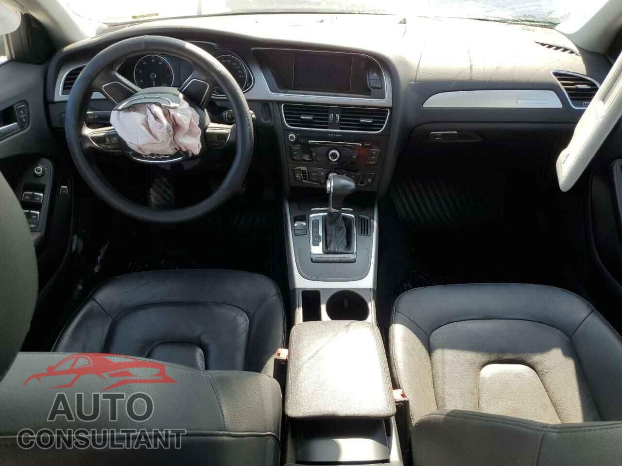 AUDI A4 2014 - WAUBFAFL9EN002495
