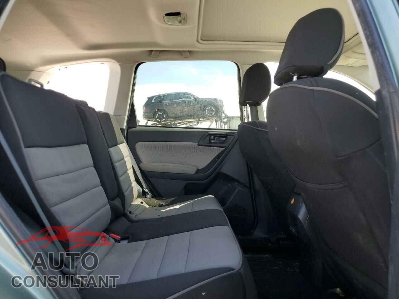 SUBARU FORESTER 2018 - JF2SJAEC3JG539124