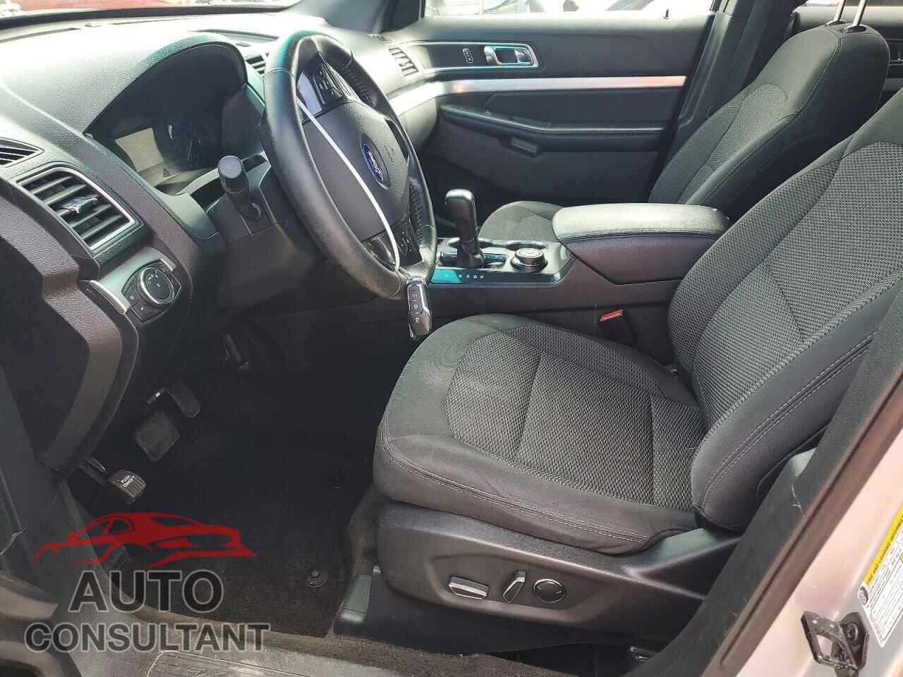 FORD EXPLORER 2017 - 1FM5K8D89HGA96546