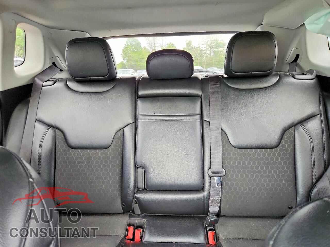 JEEP COMPASS 2019 - 3C4NJDBB3KT750409