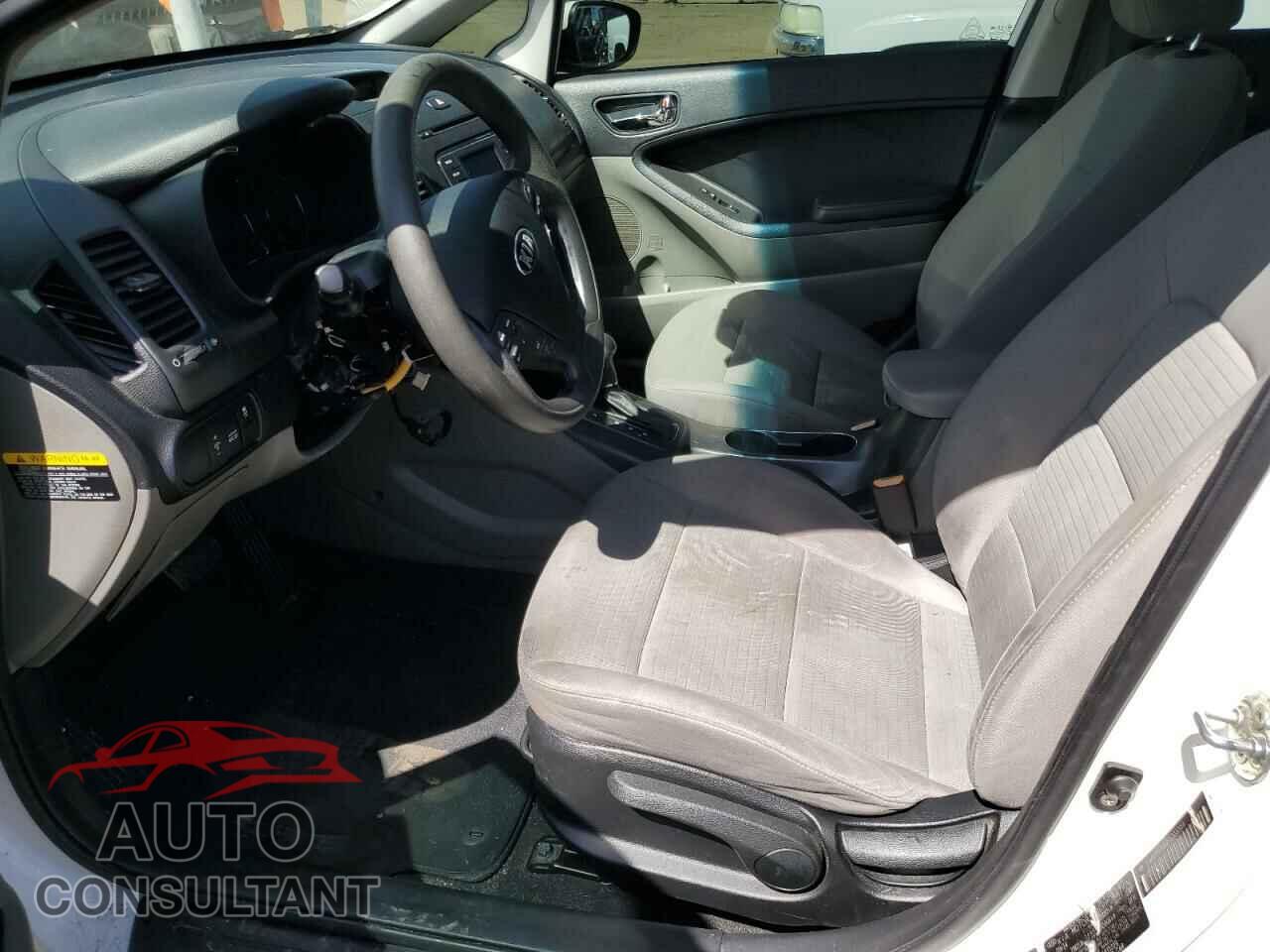 KIA FORTE 2015 - KNAFX4A68F5333359