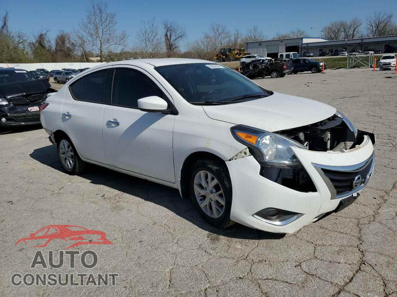 NISSAN VERSA 2017 - 3N1CN7AP3HL822974
